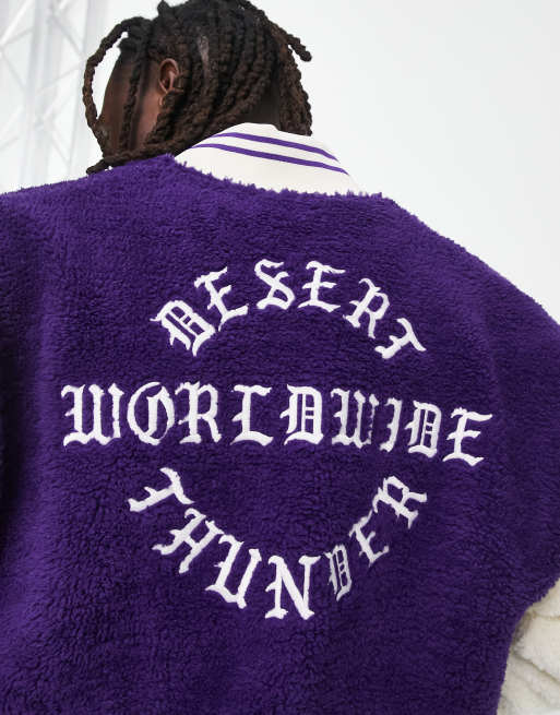 ASOS DESIGN – Oversize-College-Jacke aus Teddyfell mit Rückenstickerei, 4 von 4