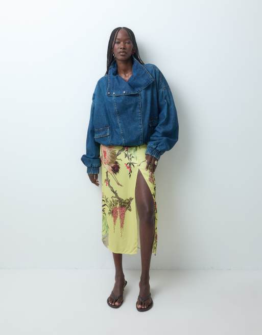 ASOS DESIGN Oversize-Denim-Bomberjacke in mittlerer Waschung, blau, Kombiteil, 2 von 8
