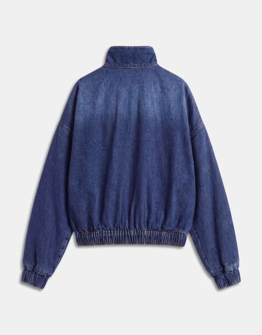 ASOS DESIGN Oversize-Denim-Bomberjacke in mittlerer Waschung, blau, Kombiteil, 6 von 8