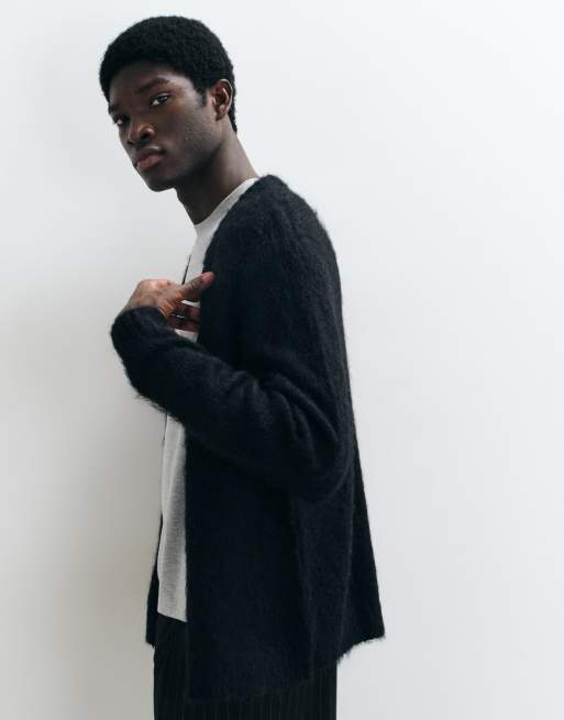 ASOS DESIGN oversize dzianinowy kardigan z moheru w kolorze czarnym, 4 z 5