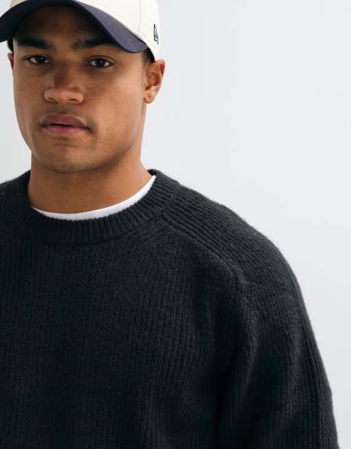 ASOS DESIGN oversize dzianinowy sweter z okrągłym dekoltem w kolorze czarnym, 2 z 10