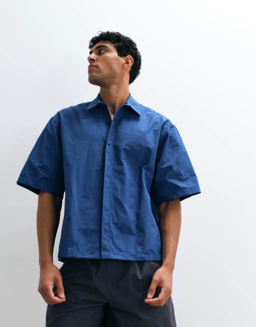 ASOS DESIGN – Oversize-Hemd in Blau mit Aufnäher, 4 von 5