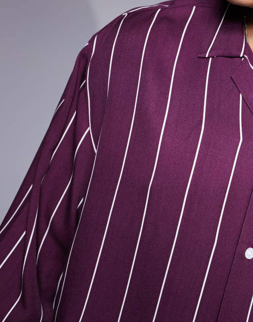 ASOS DESIGN – Oversize-Hemd in Boxy-Passform in Burgunderrot mit Streifen und Reverskragen, 3 von 4
