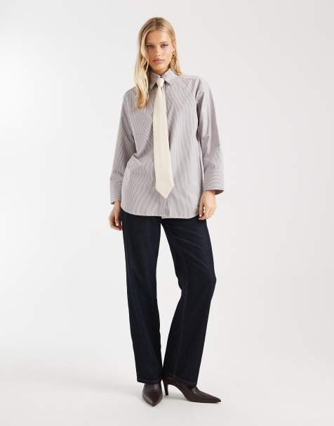 ASOS DESIGN – Oversize-Hemd in Braun gestreift mit Schulterpolstern und Satin-Krawatte  - view 1