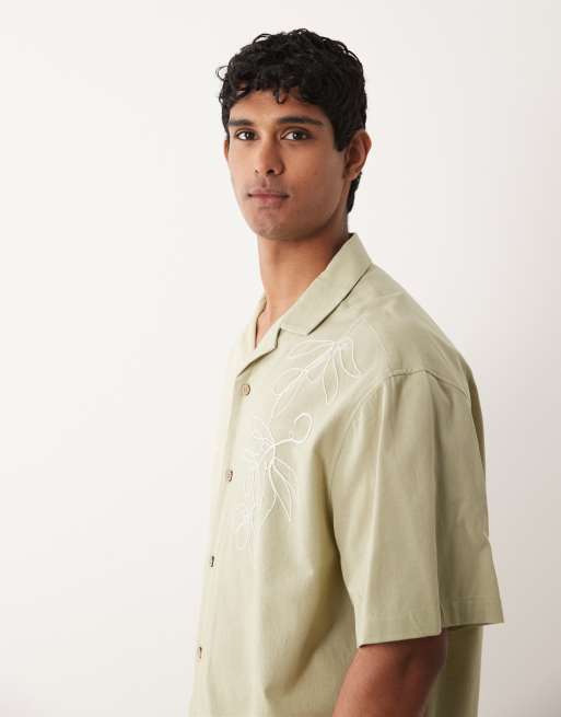 ASOS DESIGN – Oversize-Hemd in Khaki mit Leinenanteil und Blumenmuster, 4 von 5