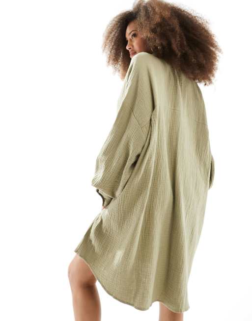 ASOS Design – Oversize-Hemdblusenkleid in Khaki aus Doppeltuchgewebe mit tiefsitzenden Taschen, 2 von 4