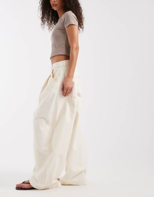 ASOS DESIGN oversize horseshoe w kolorze ecru, 2 z 5
