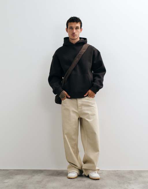 ASOS DESIGN oversize huvtröja med grafiskt tryck i brun, 4 av 5