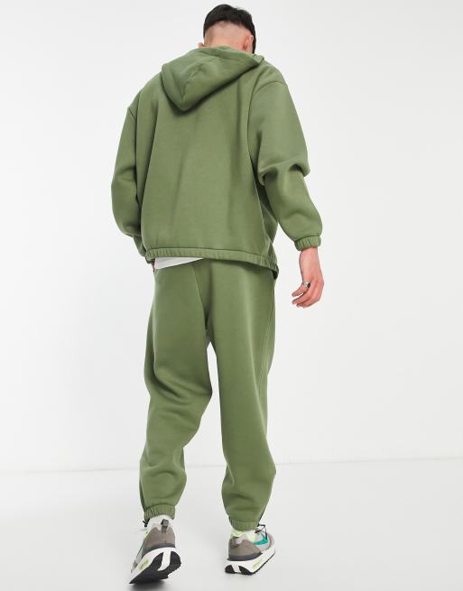 ASOS DESIGN – Oversize-Jogginghose in Khaki mit Sportreißverschluss an den Bündchen, Kombiteil, 3 von 4