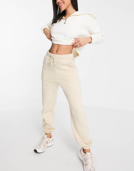 ASOS DESIGN – Oversize-Jogginghose in Mandelweiß