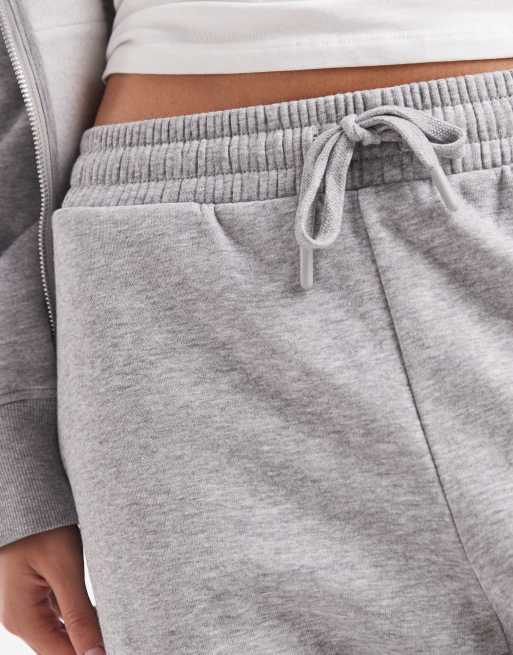 ASOS DESIGN – Oversize-Jogginghose in meliertem Grau mit umgeschlagenem Saum und weicher Innenseite, 4 von 5