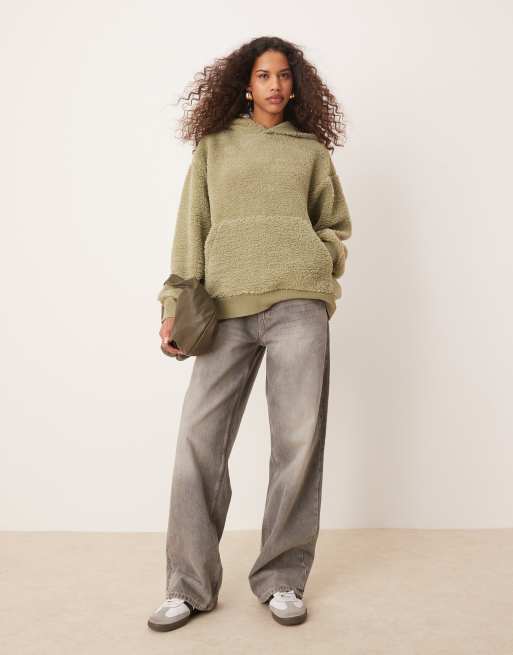 ASOS DESIGN – Oversize-Kapuzenpullover aus Teddyfell in Salbeigrün, 3 von 4