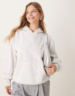 ASOS DESIGN - Oversize-Kapuzenpullover in Eisgrau meliert mit Teddyfell-Futter