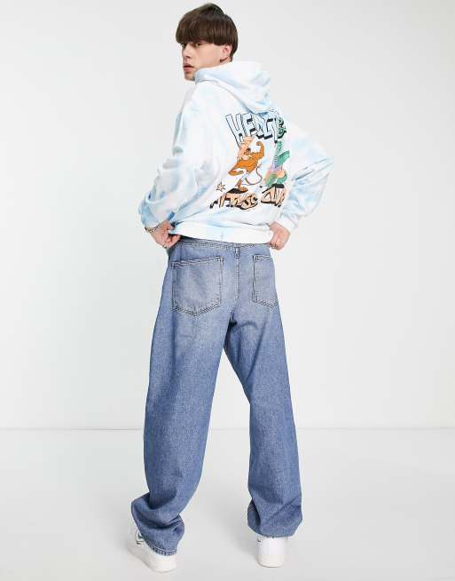 ASOS DESIGN – Oversize-Kapuzenpullover in Hellblau mit Batikmuster und „Fitness“-Cartoonprint, 4 von 4