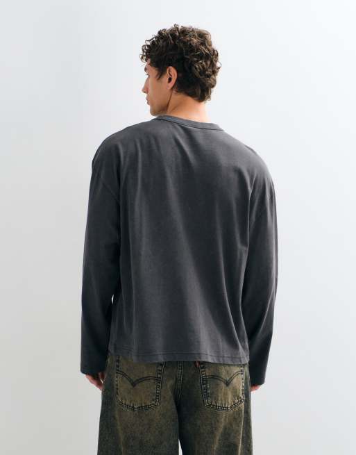 ASOS DESIGN Oversize-Langarm-T-Shirt mit Grafik in verwaschenem Grau, 5 von 5