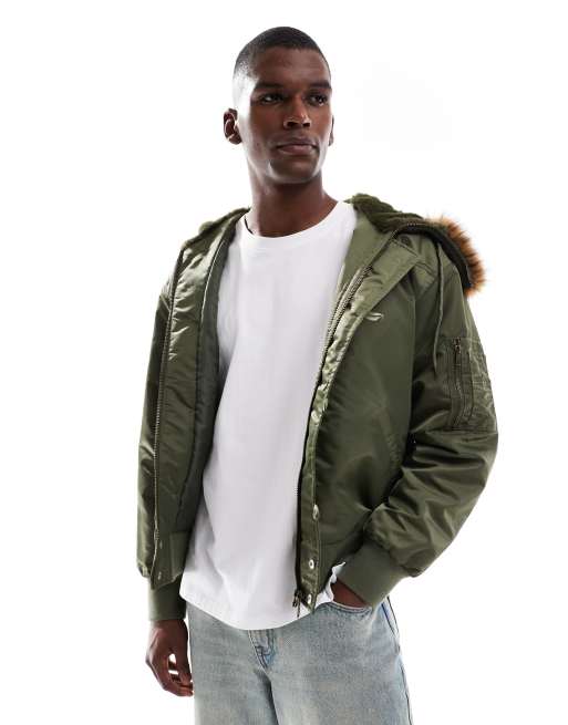 ASOS DESIGN – Oversize-MA1-Bomberjacke in Khaki mit Kapuze mit Kunstpelzbesatz, 4 von 5