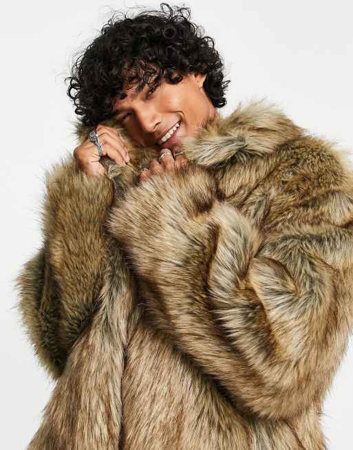ASOS DESIGN – Oversize-Mantel aus Kunstpelz in Braun, 2 von 4