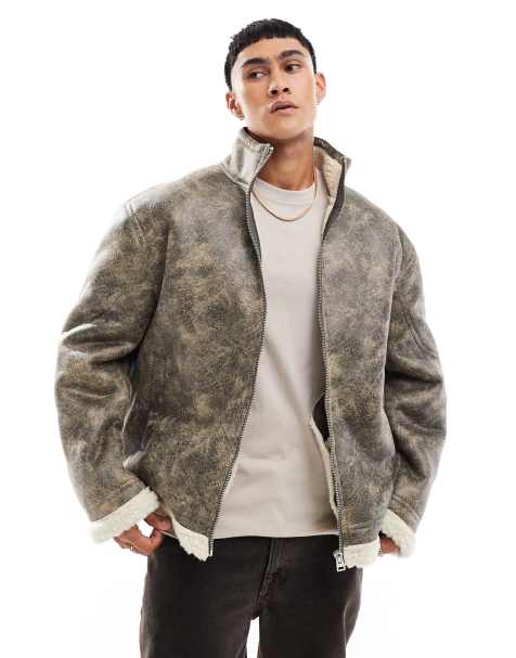 ASOS DESIGN – Oversize-Pilotenjacke aus Kunstleder in verwaschenem Schwarz - view 1