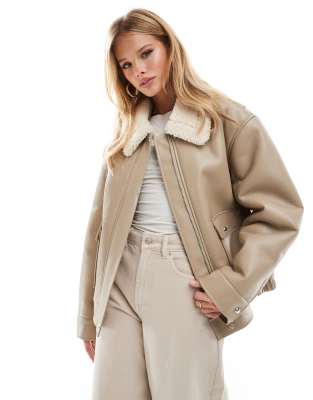 ASOS DESIGN - Oversize-Pilotenjacke in Cremeweiß mit Teddy-Kragen-Schwarz