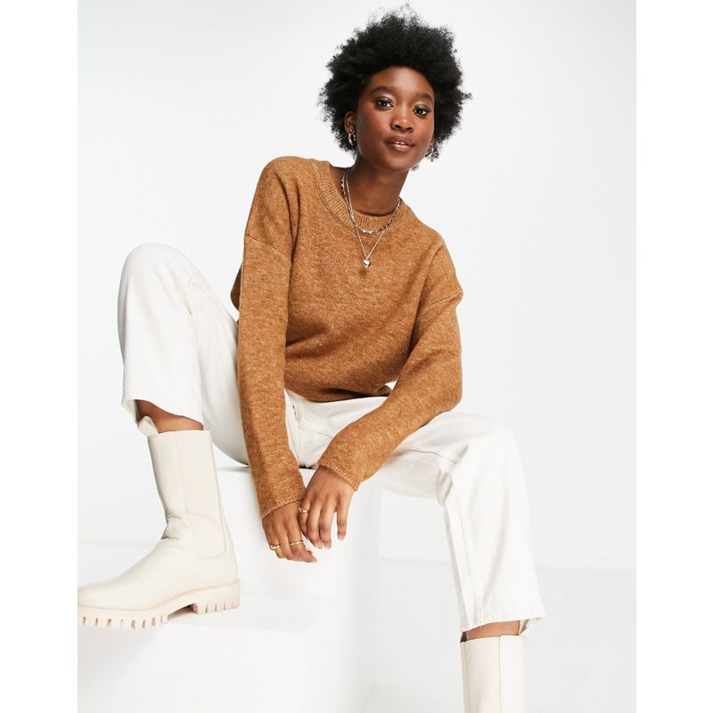 DESIGN – Oversize-Pullover mit weiten Ärmeln in Braun