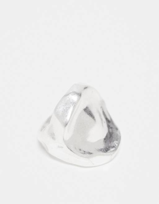 ASOS DESIGN – Oversize-Ring in Silber mit Detail in geschmolzener Optik