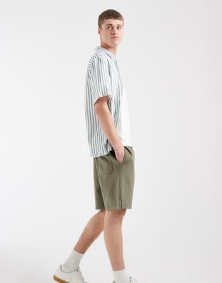 Oversize-Shorts aus Pikee-Jersey in Olivgrün, Kombiteil Grün S