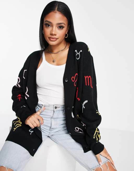 ASOS DESIGN – Oversize-Strickjacke mit Sternzeichenmuster 