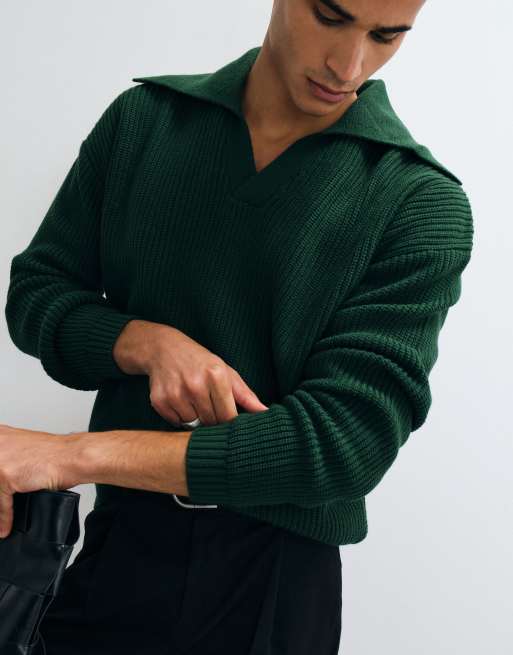 ASOS DESIGN Oversize-Strickpullover mit extrem offenem Polokragen in Waldgrün, 3 von 5