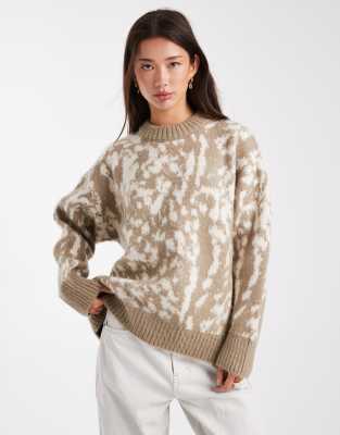 ASOS DESIGN - Oversize-Strickpullover mit Rehmuster-Brown