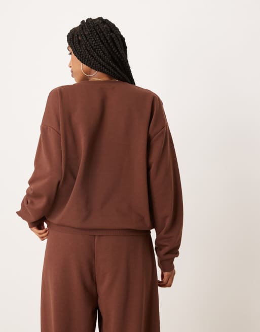 ASOS DESIGN – Oversize-Sweatoberteil in Braun, Kombiteil, 4 von 4
