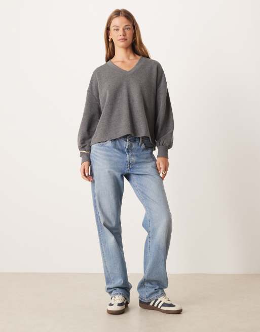 ASOS DESIGN – Oversize-Sweatshirt in Dunkelgrau mit V-Ausschnitt und Kokon-Ärmeln, 2 von 4
