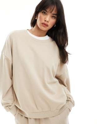 ASOS DESIGN - Oversize-Sweatshirt in verwaschenem Stein-Neutral