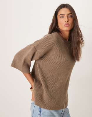 ASOS DESIGN - Oversize-T-Shirt aus Grobstrick in Mokka-Braun