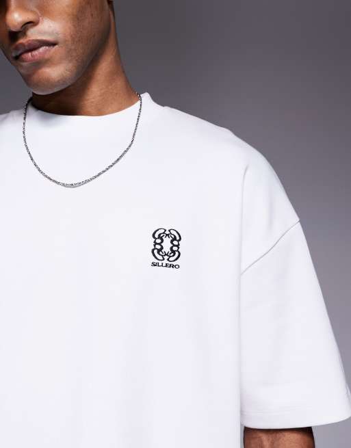 ASOS DESIGN – Oversize-T-Shirt aus sehr schwerem Material in Weiß mit Landschafts-Print , 4 von 4