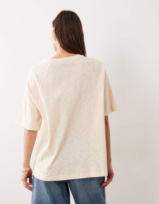 ASOS DESIGN – Oversize-T-Shirt aus strukturiertem Flammengarn in Cremeweiß mit „Big Apple“-Grafikprint, 3 von 4