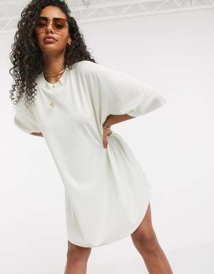 cream t shirt dress