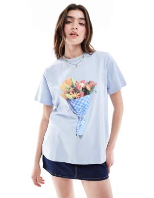 ASOS DESIGN - Oversize-T-Shirt in Blau mit Bouquet-Grafik