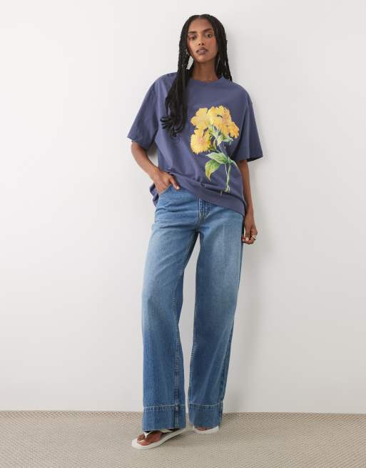 ASOS DESIGN – Oversize-T-Shirt in Blau mit gelbem Blumen-Grafikprint, 2 von 4