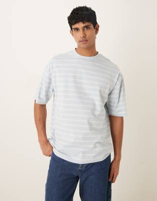Oversize-T-Shirt in Blau und Weiß gestreift Blau S