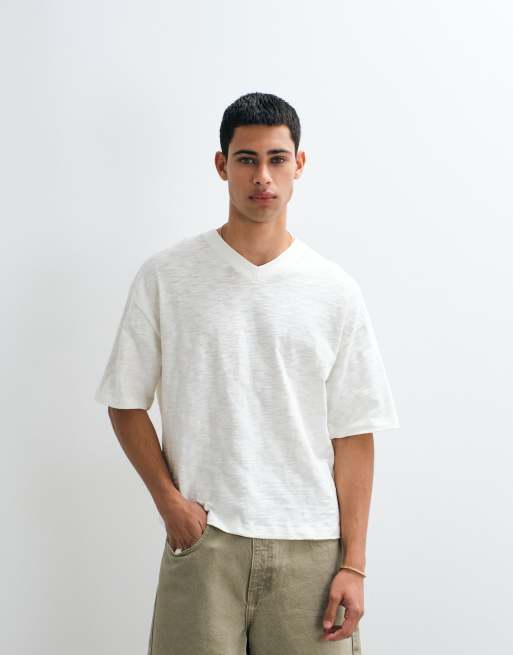 ASOS DESIGN Oversize-T-Shirt in Boxy-Passform mit V-Ausschnitt in strukturierter Weißoptik, 5 von 5