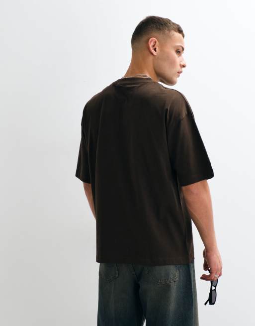 ASOS DESIGN – Oversize-T-Shirt in Braun mit Stickerei auf der Brust, 5 von 5