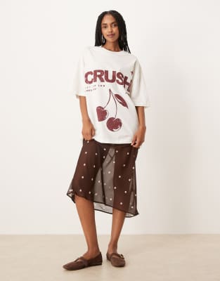 ASOS DESIGN - Oversize-T-Shirt in Creme mit „Cherry Crush"-Grafik-Weiß