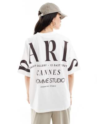 ASOS DESIGN - Oversize-T-Shirt in Creme mit „Paris"-Print in gestapelter Optik am Rücken-Weiß