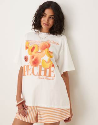 ASOS DESIGN - Oversize-T-Shirt in Creme mit Pfirsich-Grafikprint-Weiß