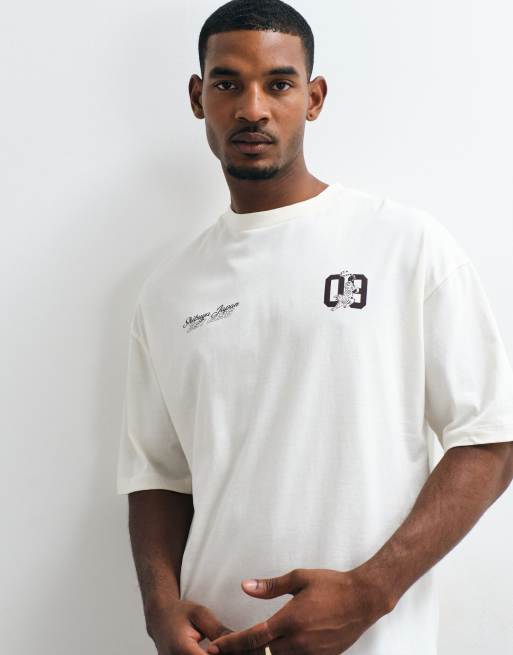 ASOS DESIGN – Oversize-T-Shirt in Cremeweiß mit „Tokyo“-Grafikprint auf der Brust, 2 von 5