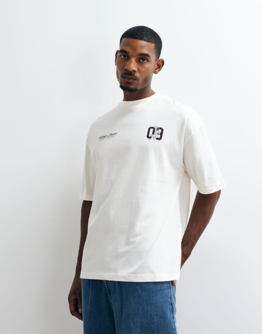 ASOS DESIGN – Oversize-T-Shirt in Cremeweiß mit „Tokyo“-Grafikprint auf der Brust, 4 von 5