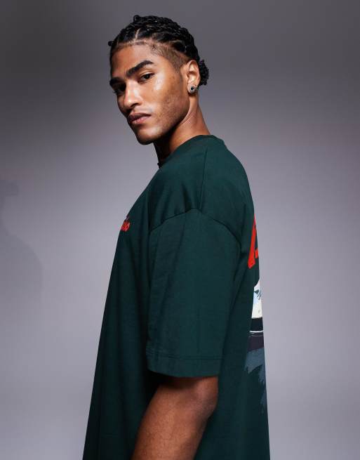 ASOS DESIGN – Oversize-T-Shirt in Dunkelgrün mit Autografik, 4 von 5