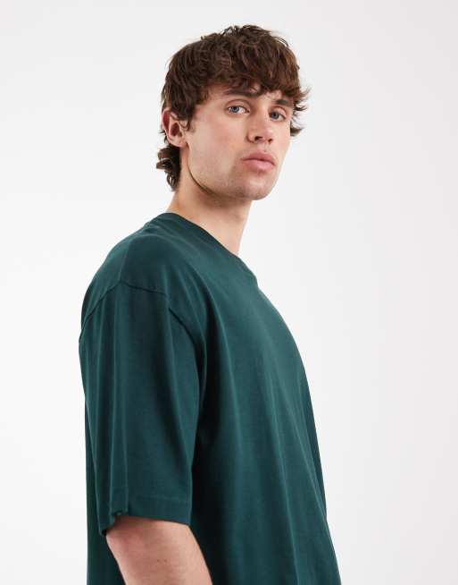 ASOS DESIGN – Oversize-T-Shirt in Dunkelgrün mit Print entlang der Wirbelsäule, 4 von 5