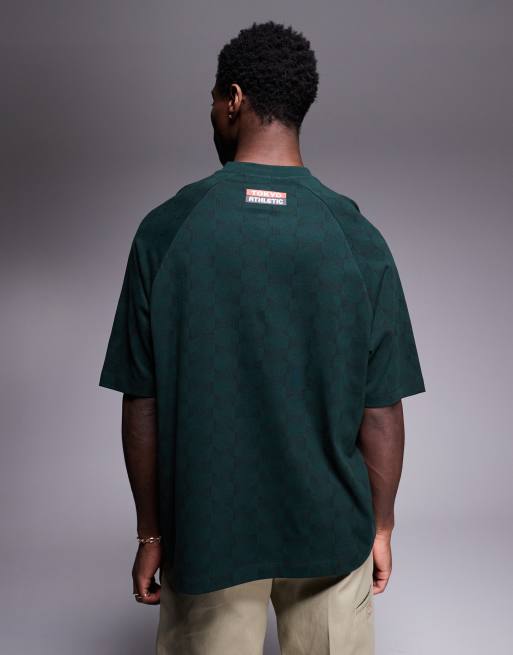 ASOS DESIGN – Oversize-T-Shirt in Dunkelgrün mit V-Ausschnitt und Sport-Print, 3 von 4