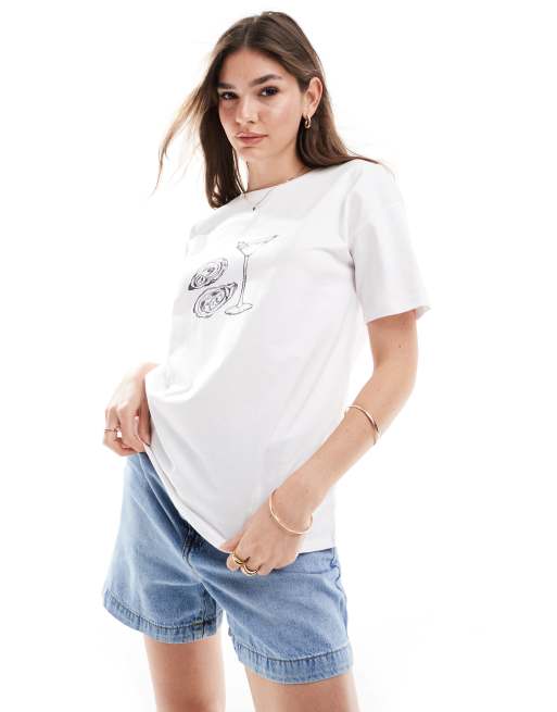 ASOS DESIGN – Oversize-T-Shirt in Elfenbeinweiß mit Austern-Martini-Grafikprint